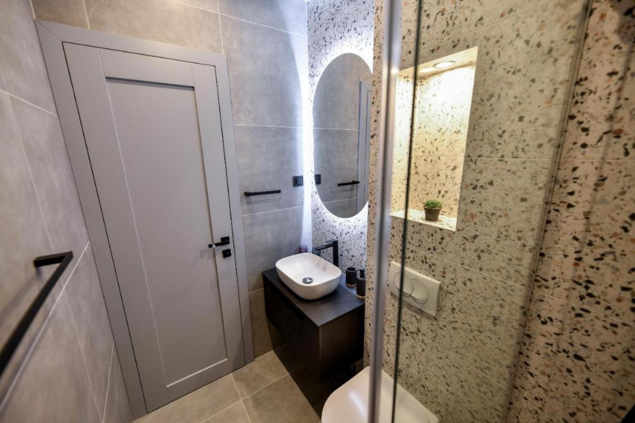 Maris By Belmont Realty Apartament