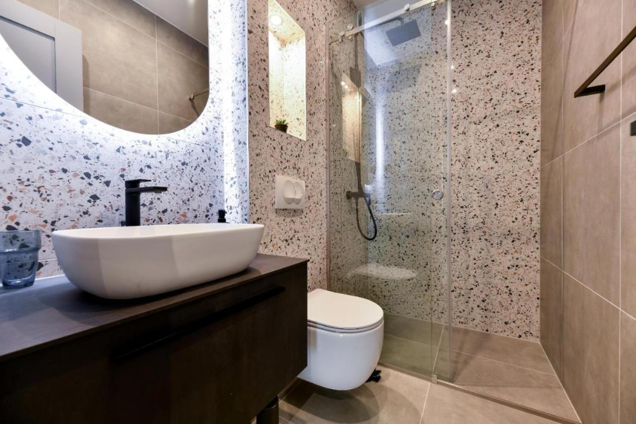 Maris By Belmont Realty Apartament