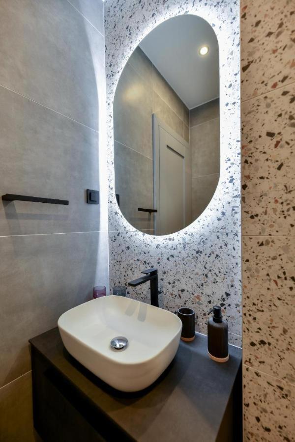 Maris By Belmont Realty
