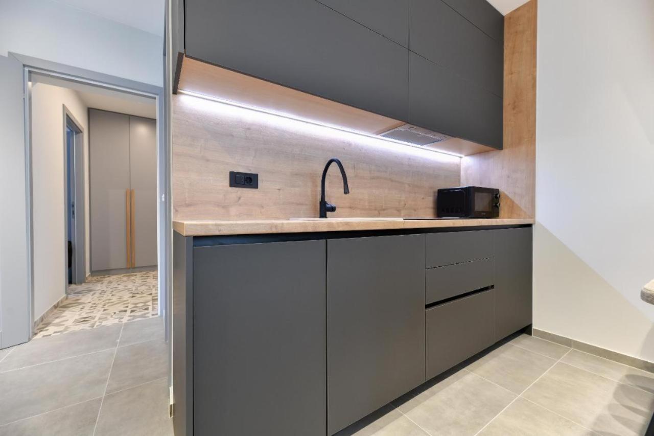 Maris By Belmont Realty Apartment *